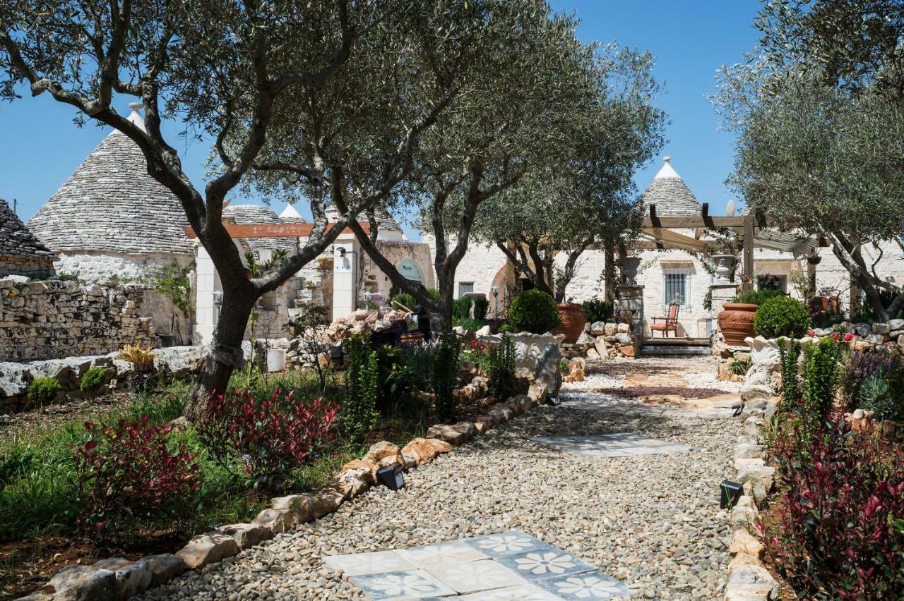 알베르벨로 16 Trulli E Giardini 아파트 외부 사진